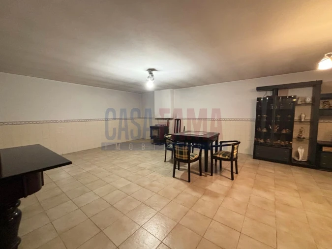 Moradia T4 para Venda em Bougado (São Martinho e Santiago) Foto 30