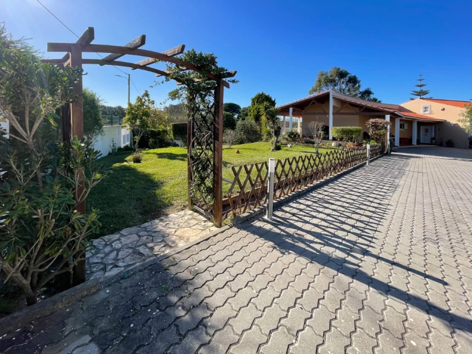 Quinta T4 para Venda em Sesimbra (Castelo) Foto 3