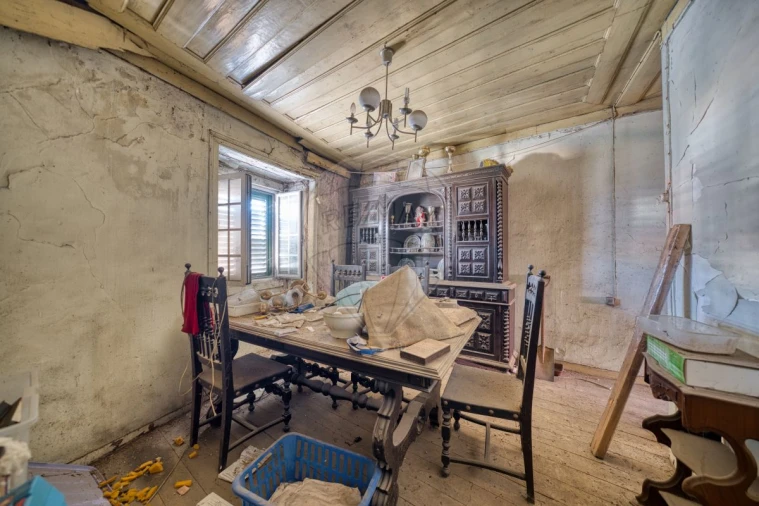 Moradia T1 para Venda em Almoster Foto 32