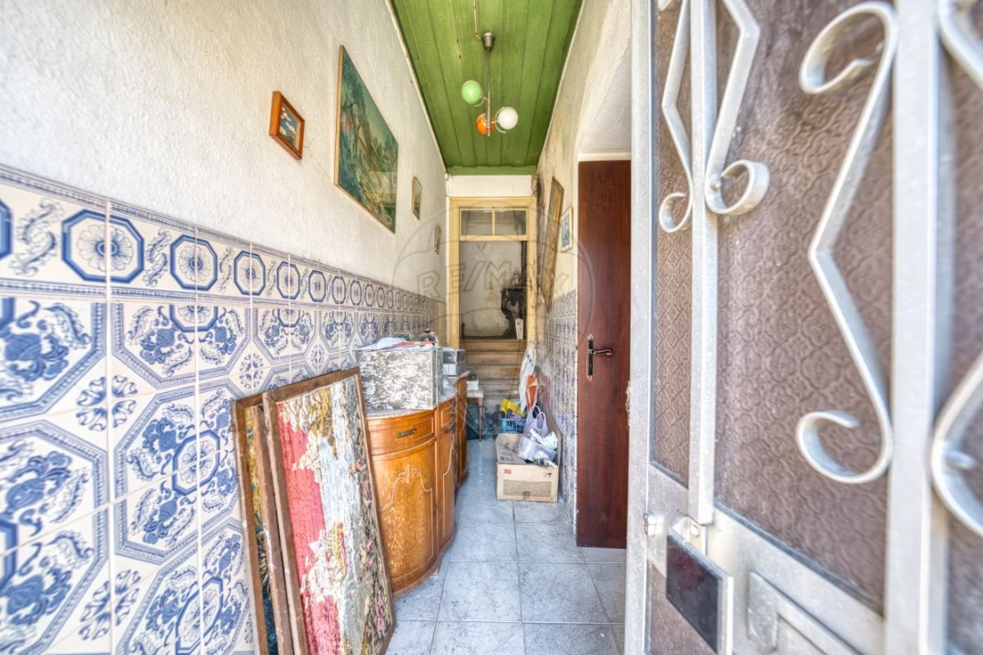 Moradia T1 para Venda em Almoster Foto 22