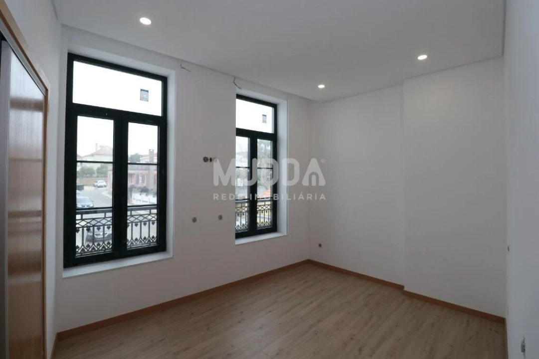 Apartamento T2 para Venda em Ovar, São João, Arada e São Vicente de Pereira Jusã Foto 4