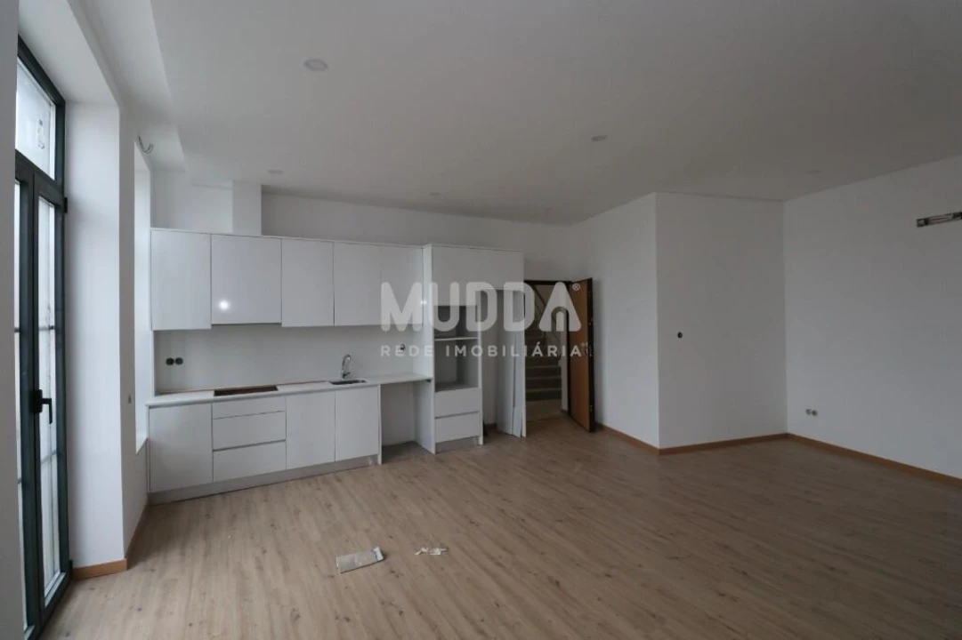 Apartamento T2 para Venda em Ovar, São João, Arada e São Vicente de Pereira Jusã Foto 1