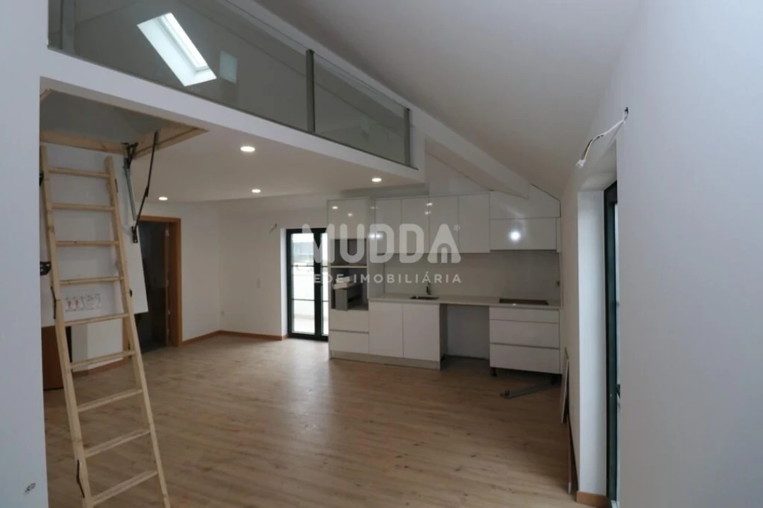 Apartamento para Venda em Ovar, São João, Arada e São Vicente de Pereira Jusã Foto 1