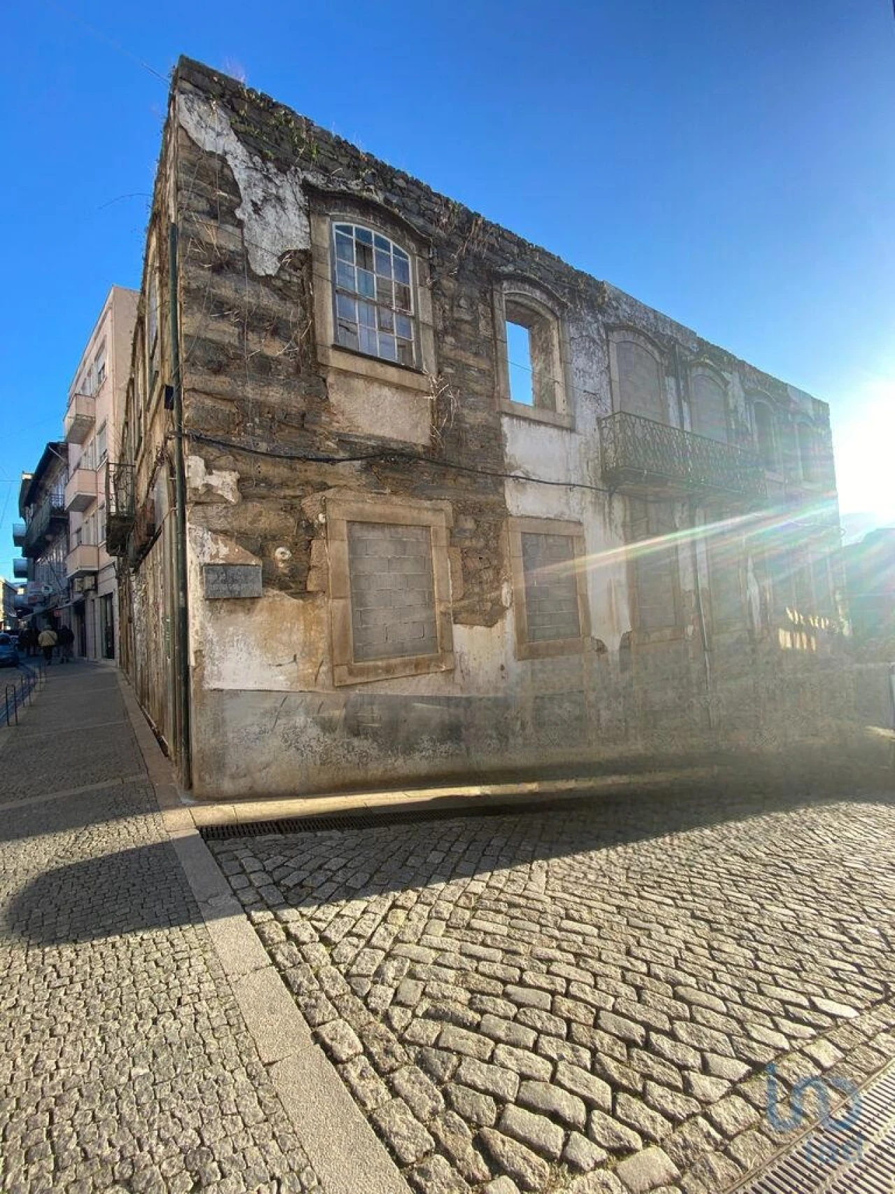 Prédio para Venda em Peso da Régua e Godim Foto 4
