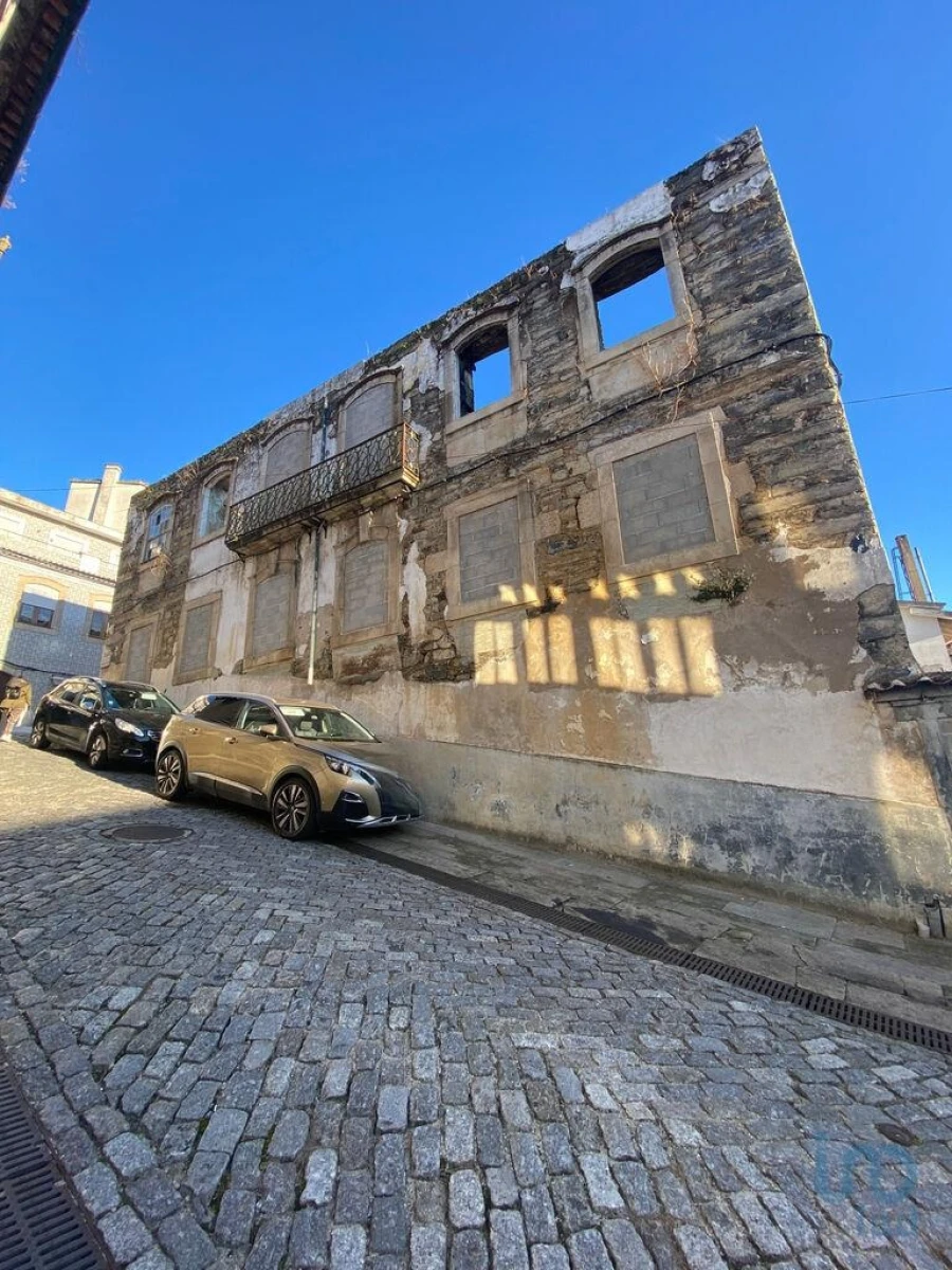 Prédio para Venda em Peso da Régua e Godim Foto 12
