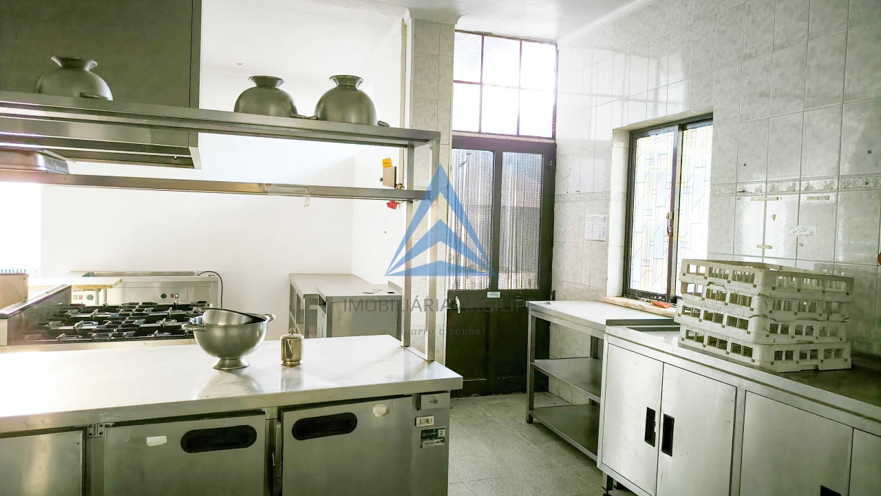 Negócio para Venda em Vila Nova da Barquinha Foto 11