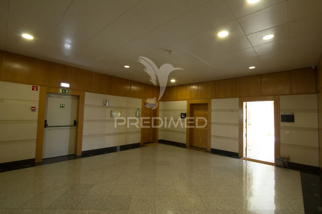 Escritório para Arrendamento em São João das Lampas e Terrugem Foto 7