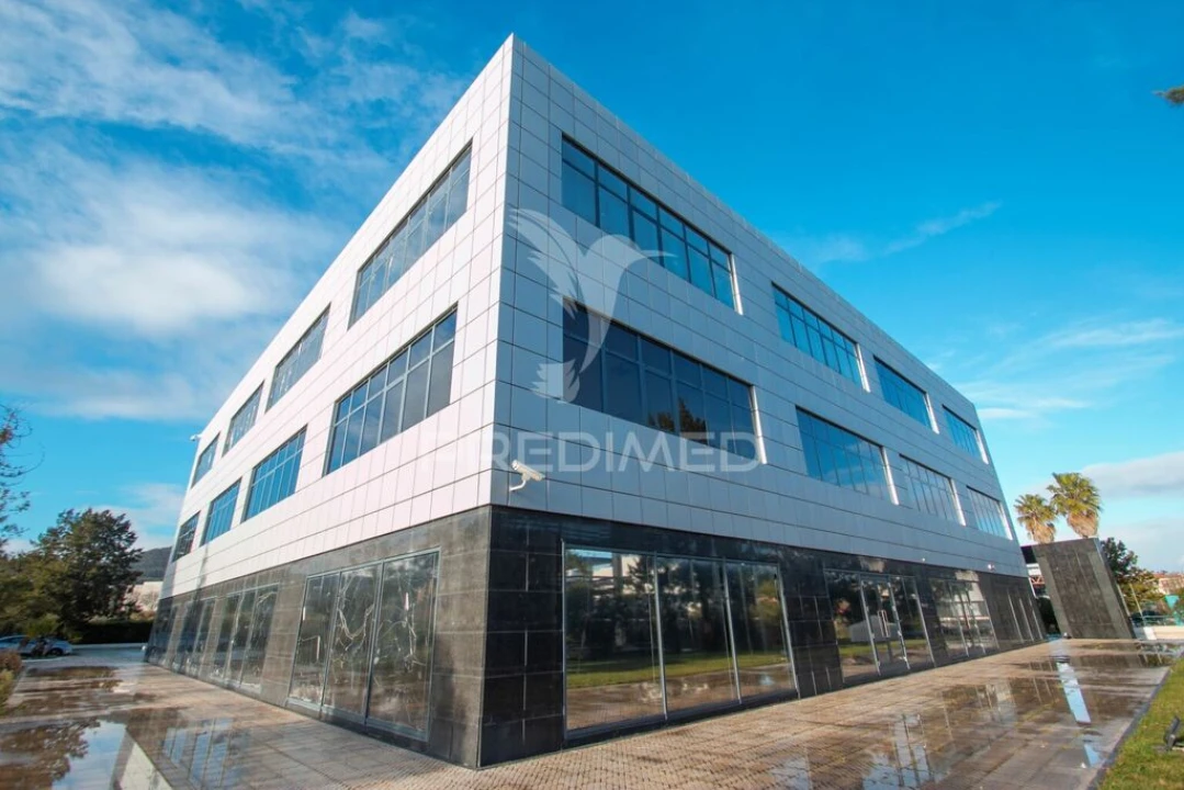 Escritório para Arrendamento em São João das Lampas e Terrugem Foto 2