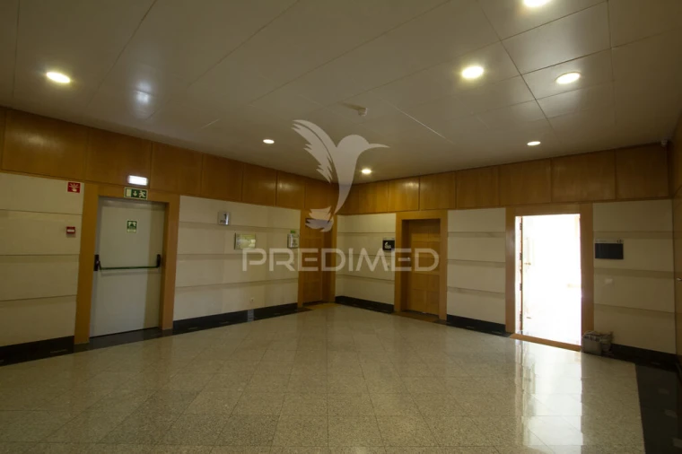 Escritório para Arrendamento em São João das Lampas e Terrugem Foto 7