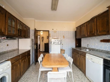 Moradia T4 para Venda em Cedofeita, Santo Ildefonso, Sé, Miragaia, São Nicolau e Vitória