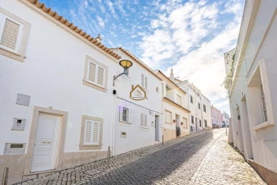 Moradia T1 para Venda em Lagos (São Sebastião e Santa Maria)