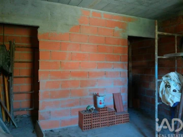 Moradia T3 para Venda em Nelas
