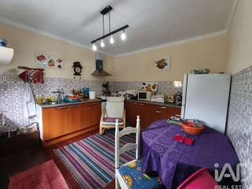 Moradia T3 para Venda em Nelas