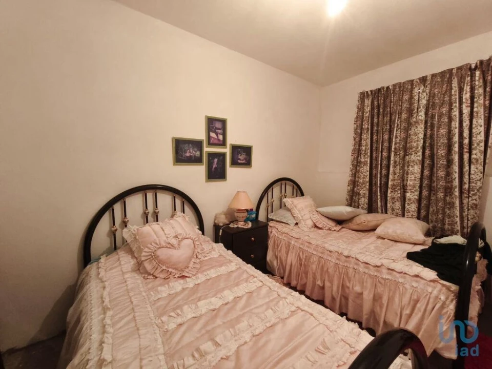 Moradia T3 para Venda em Nelas Foto 10