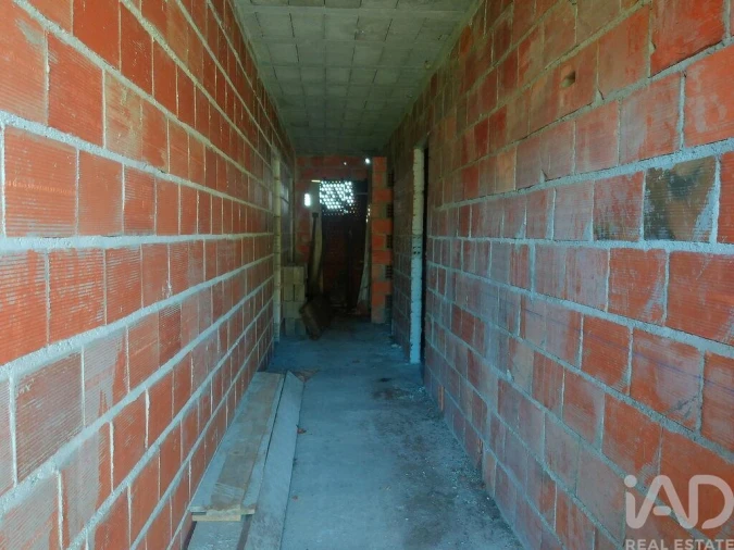 Moradia T3 para Venda em Nelas Foto 28