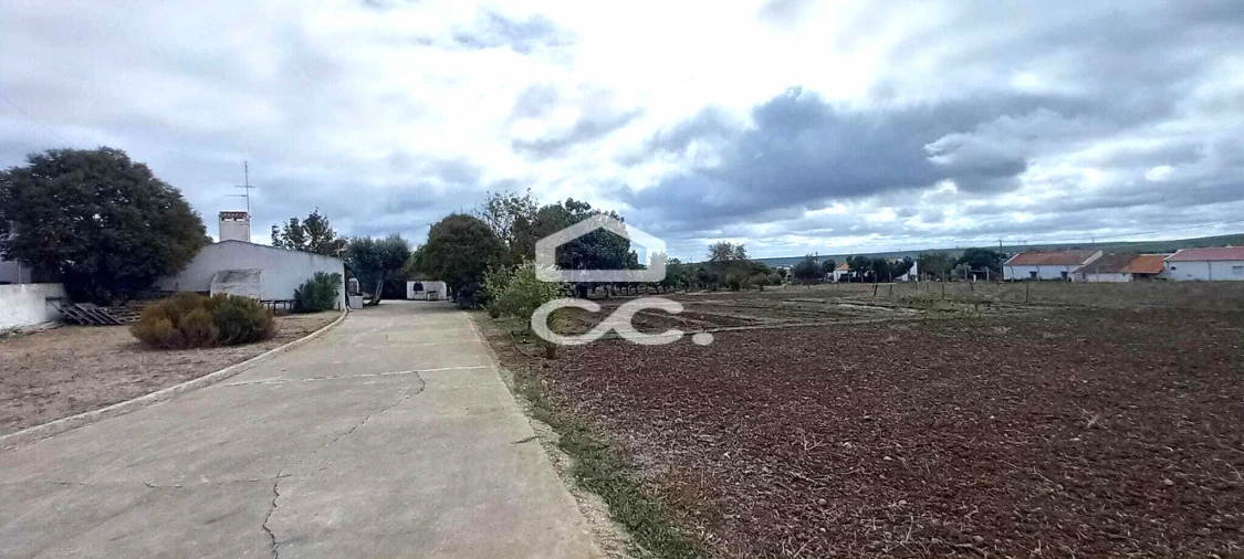 Quinta T2 para Venda em Nossa Senhora das Neves Foto 11