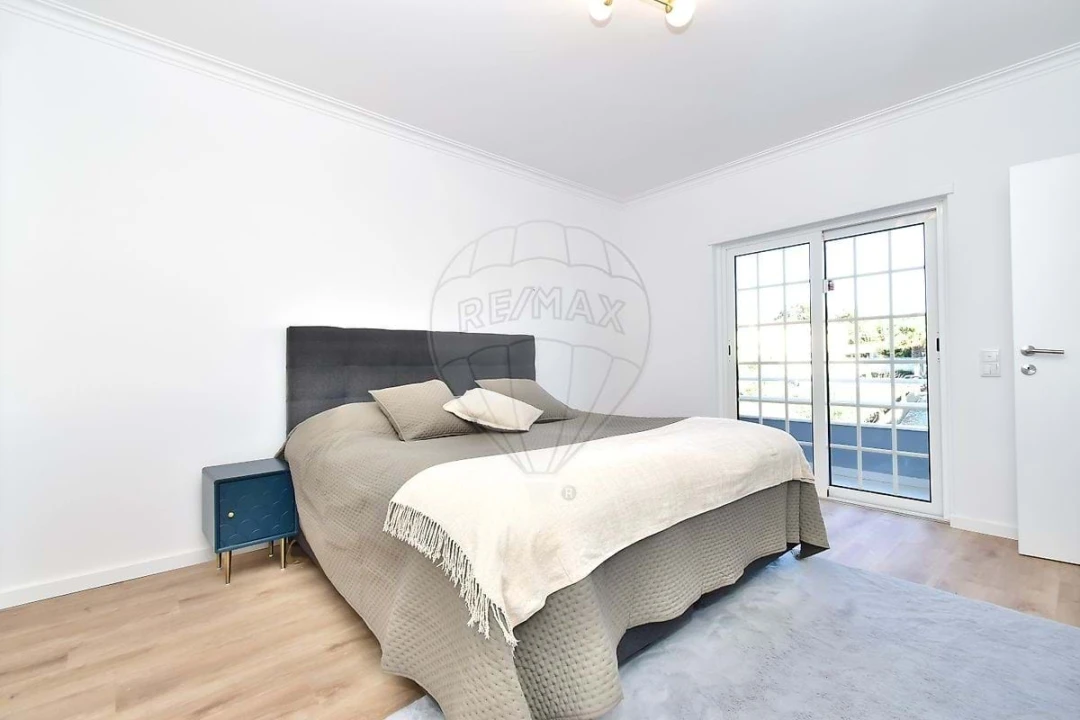 Moradia T4 para Venda em Cascais e Estoril Foto 18