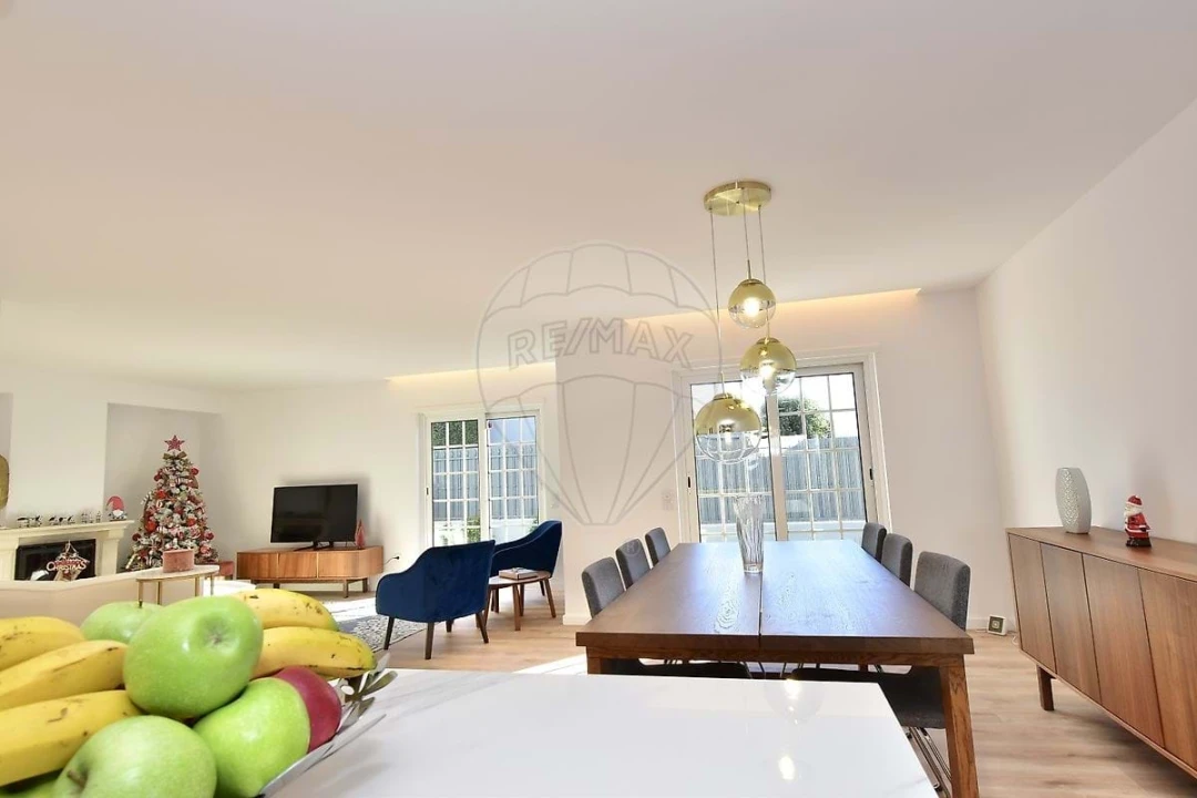 Moradia T4 para Venda em Cascais e Estoril Foto 6