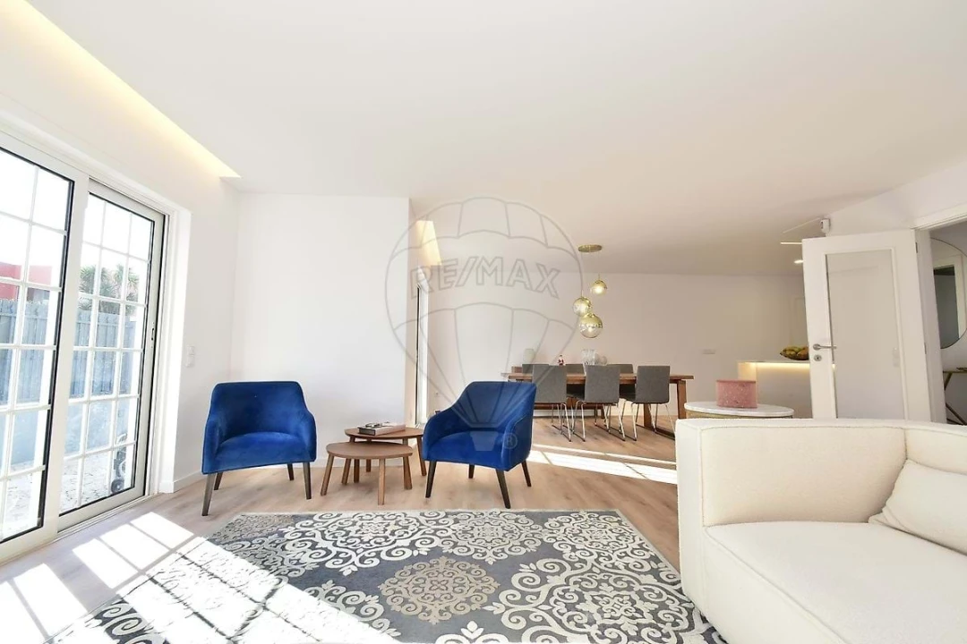 Moradia T4 para Venda em Cascais e Estoril Foto 12