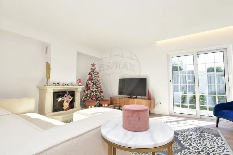 Moradia T4 para Venda em Cascais e Estoril Foto 11