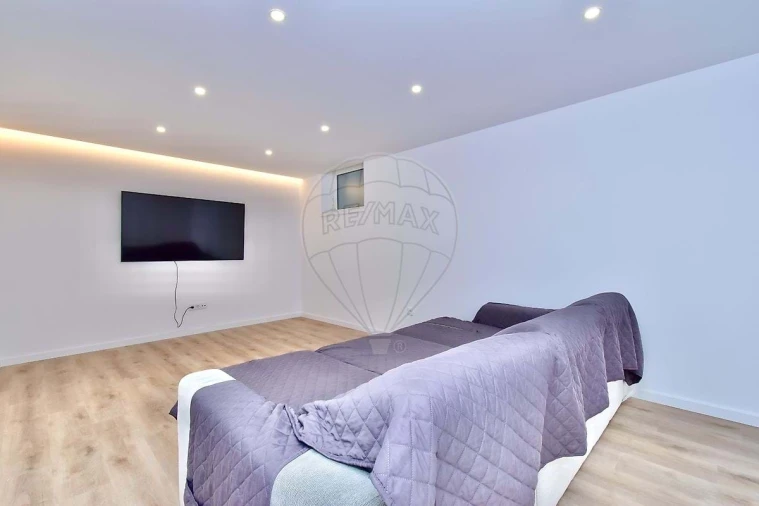 Moradia T4 para Venda em Cascais e Estoril Foto 31