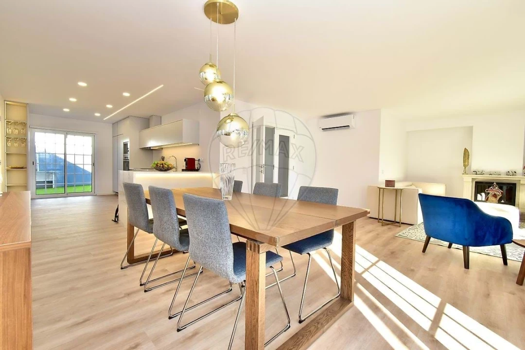 Moradia T4 para Venda em Cascais e Estoril Foto 5