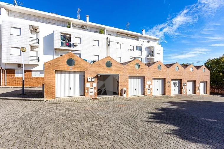 Negócio para Venda em Tavira (Santa Maria e Santiago)