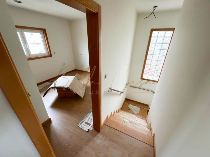 Moradia T4 para Venda em Bustos, Troviscal e Mamarrosa Foto 17