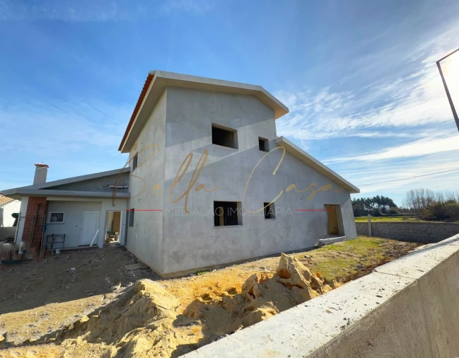 Moradia T4 para Venda em Bustos, Troviscal e Mamarrosa Foto 21