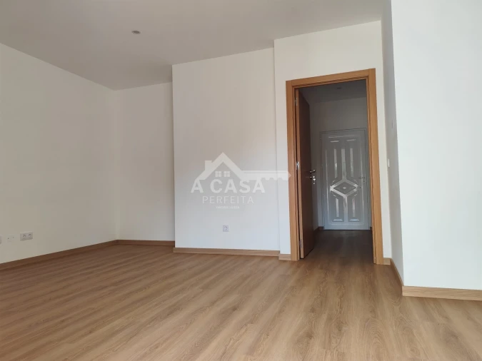 Moradia T2 para Venda em Ovar, São João, Arada e São Vicente de Pereira Jusã Foto 5