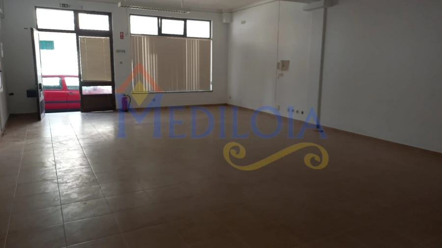 Escritório para Venda em Vila Real de Santo Antonio Foto 1