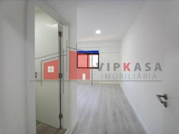 Apartamento T3 para Venda em Costa da Caparica