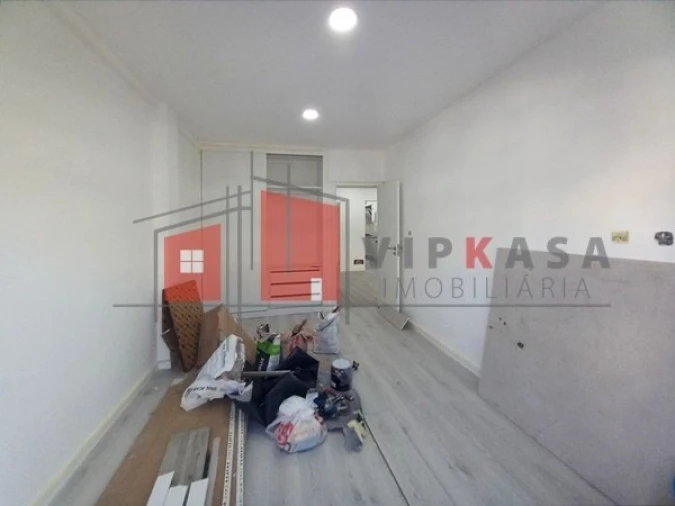 Apartamento T3 para Venda em Costa da Caparica Foto 15