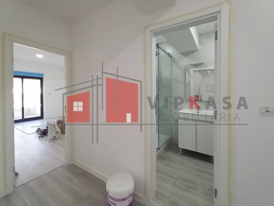 Apartamento T3 para Venda em Costa da Caparica Foto 13
