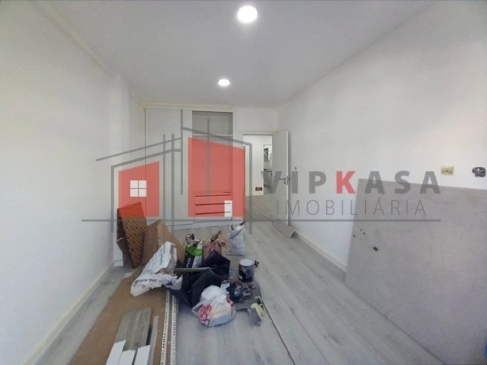 Apartamento T3 para Venda em Costa da Caparica Foto 15