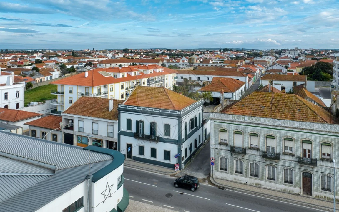 Moradia T8 para Venda em Alpiarça Foto 4