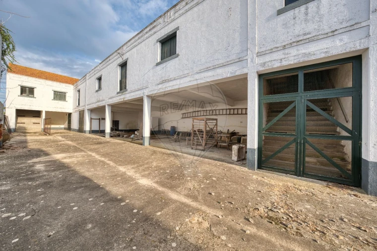 Moradia T8 para Venda em Alpiarça Foto 40