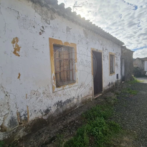 Moradia T6 para Venda em Envendos Foto 5