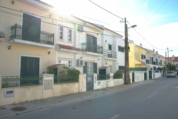 Moradia T3 para Venda em Montijo e Afonsoeiro Foto 3