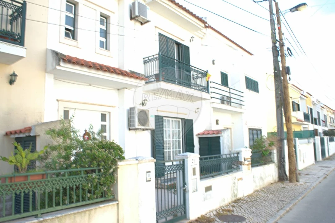 Moradia T3 para Venda em Montijo e Afonsoeiro Foto 1