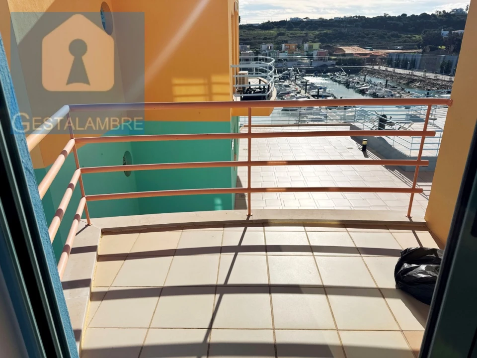 Apartamento T2 para Venda em Albufeira e Olhos de Água Foto 7