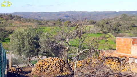 Moradia T2 para Venda em Alcoutim e Pereiro