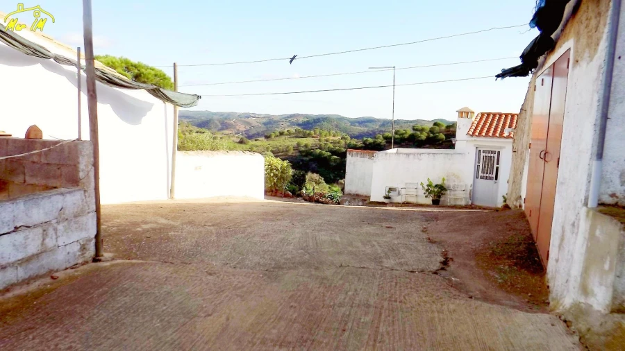 Moradia T2 para Venda em Alcoutim e Pereiro Foto 35