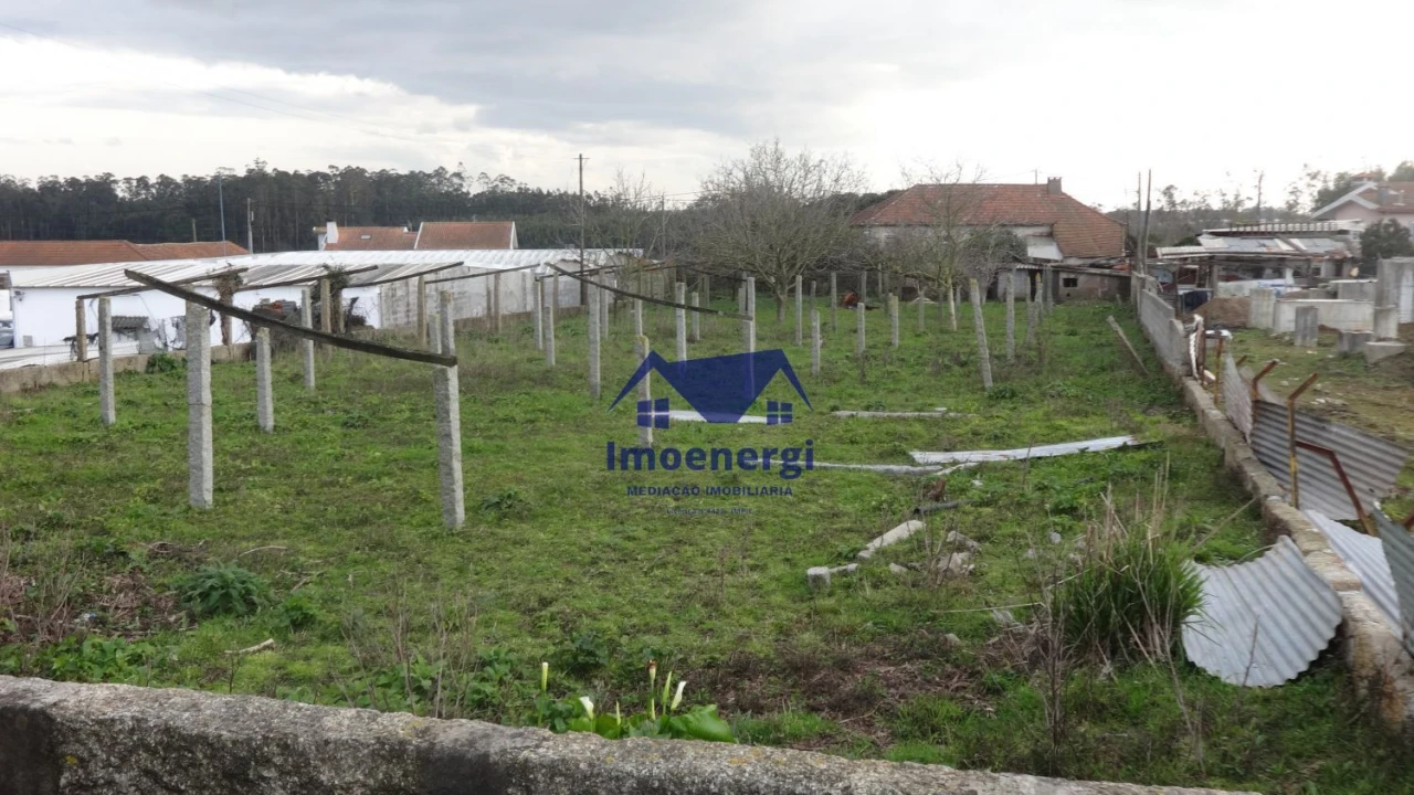 Moradia T6 para Venda em Arvore Foto 26