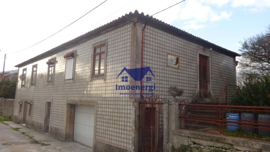 Moradia T6 para Venda em Arvore Foto 18