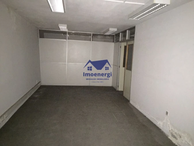 Negócio para Arrendamento em Cedofeita, Santo Ildefonso, Sé, Miragaia, São Nicolau e Vitória Foto 17