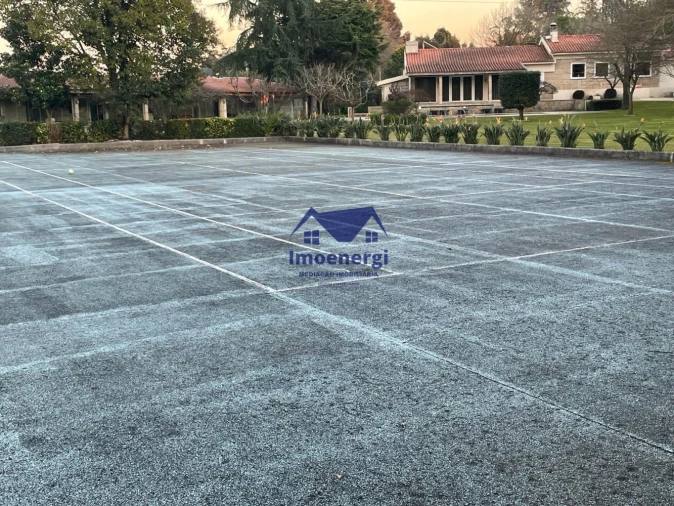 Moradia T5 para Venda em Vilar e Mosteiró Foto 4