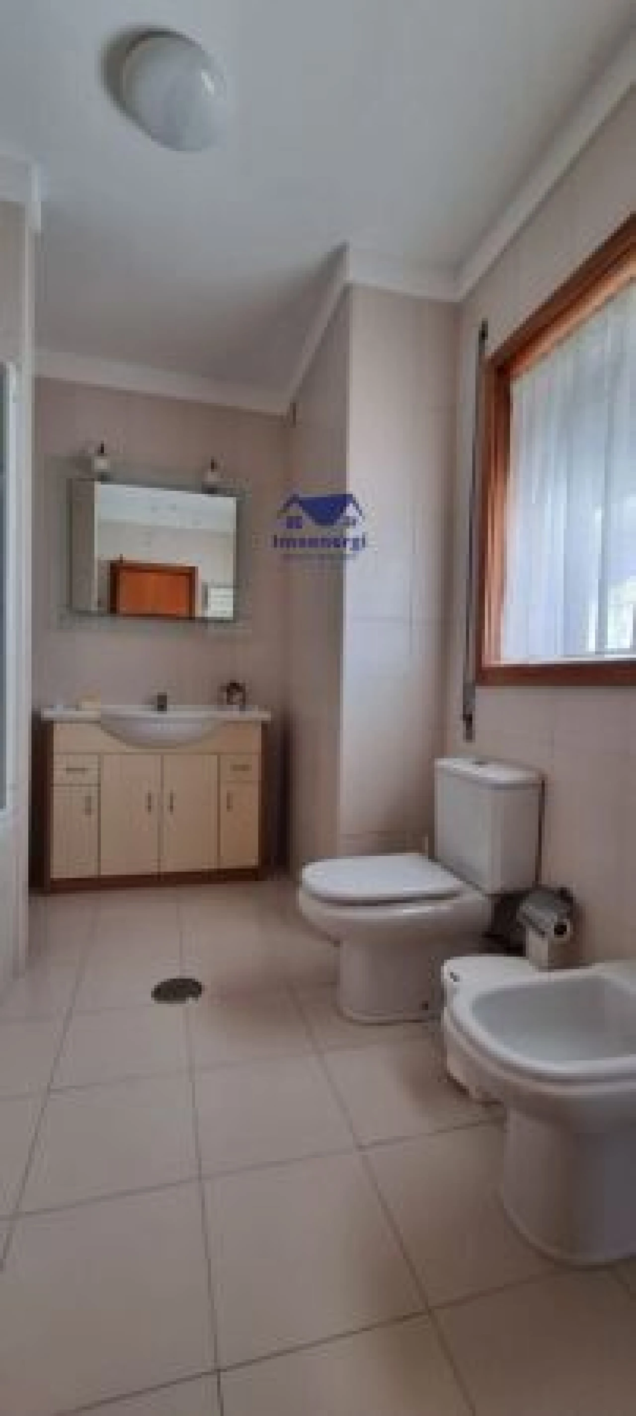 Moradia T4 para Venda em Retorta e Tougues Foto 15