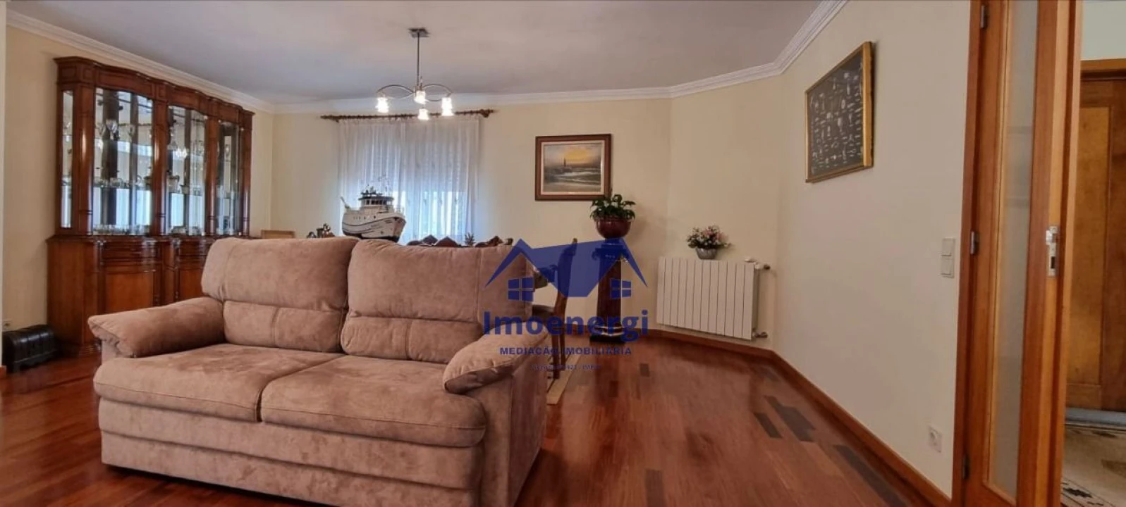 Moradia T4 para Venda em Retorta e Tougues Foto 7