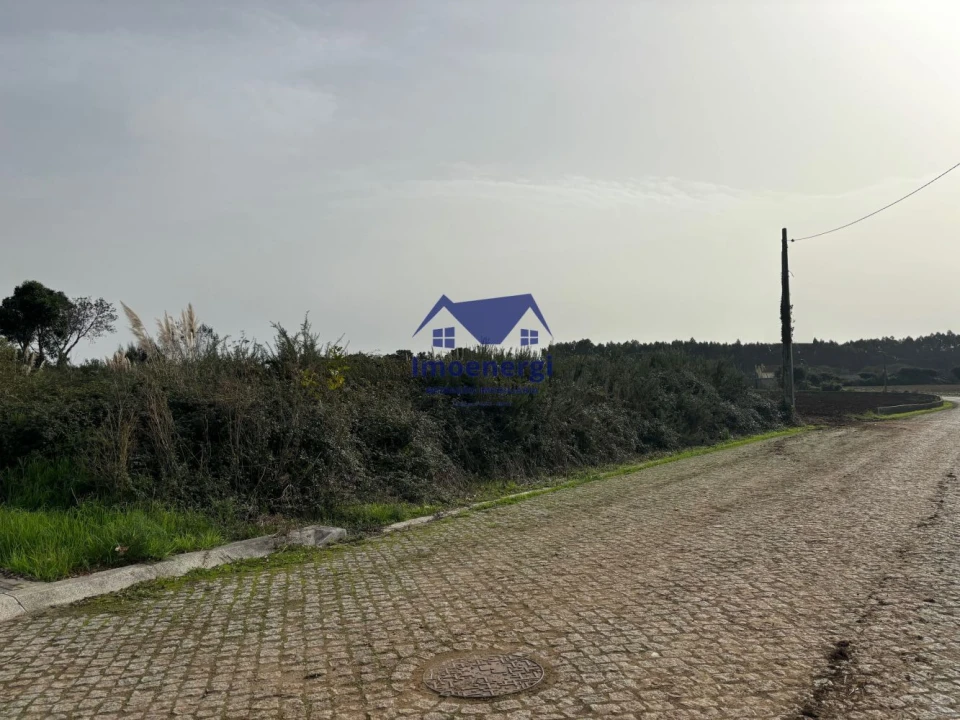 Terreno para Venda em Retorta e Tougues Foto 5